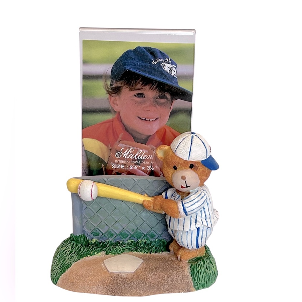 Vintage Malden Resin Baseball Bear Swinging a Bat Photo Frame. Fits 2.5 x 3.5.